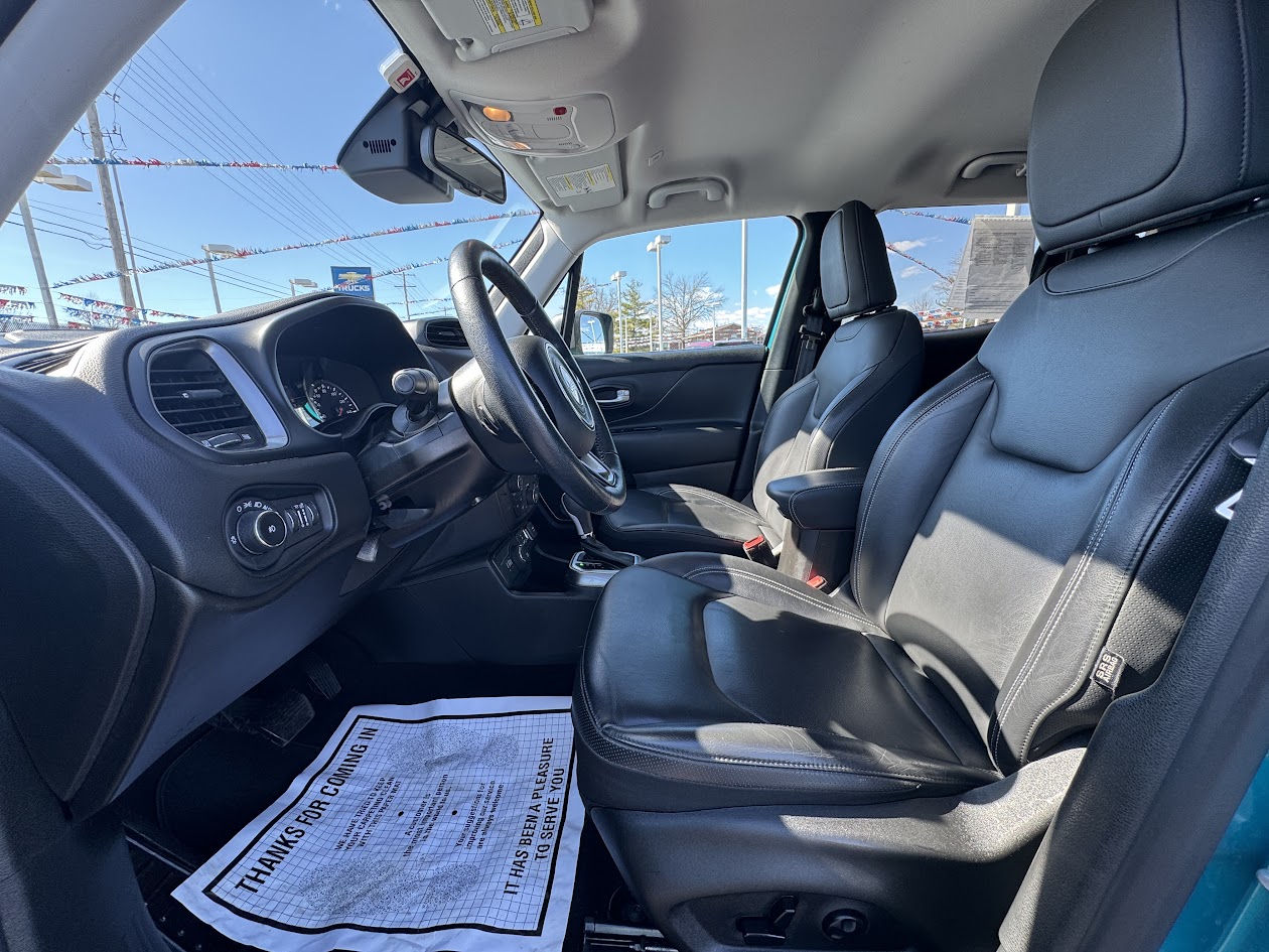 2021 Jeep Renegade Vehicle Photo in BOONVILLE, IN 47601-9633