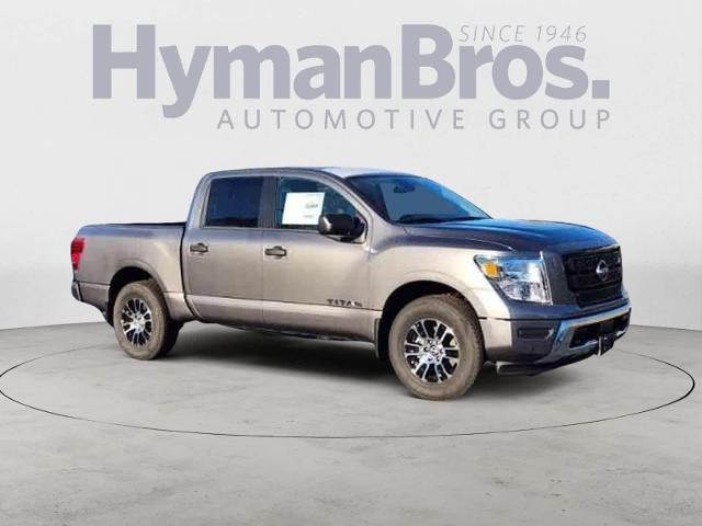 Titan Nissan