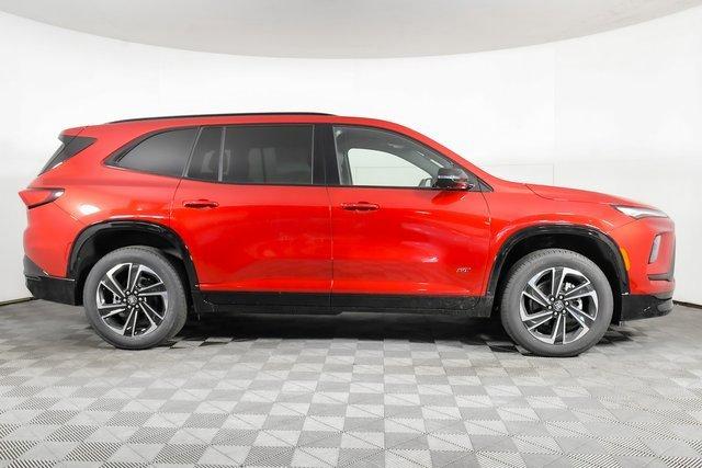 2025 Buick Enclave Vehicle Photo in PUYALLUP, WA 98371-4149