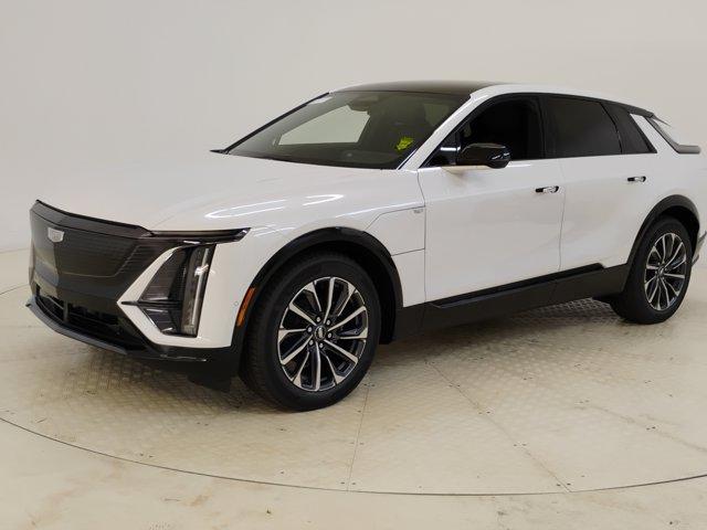 2025 Cadillac LYRIQ Vehicle Photo in PINEVILLE, NC 28134-8495