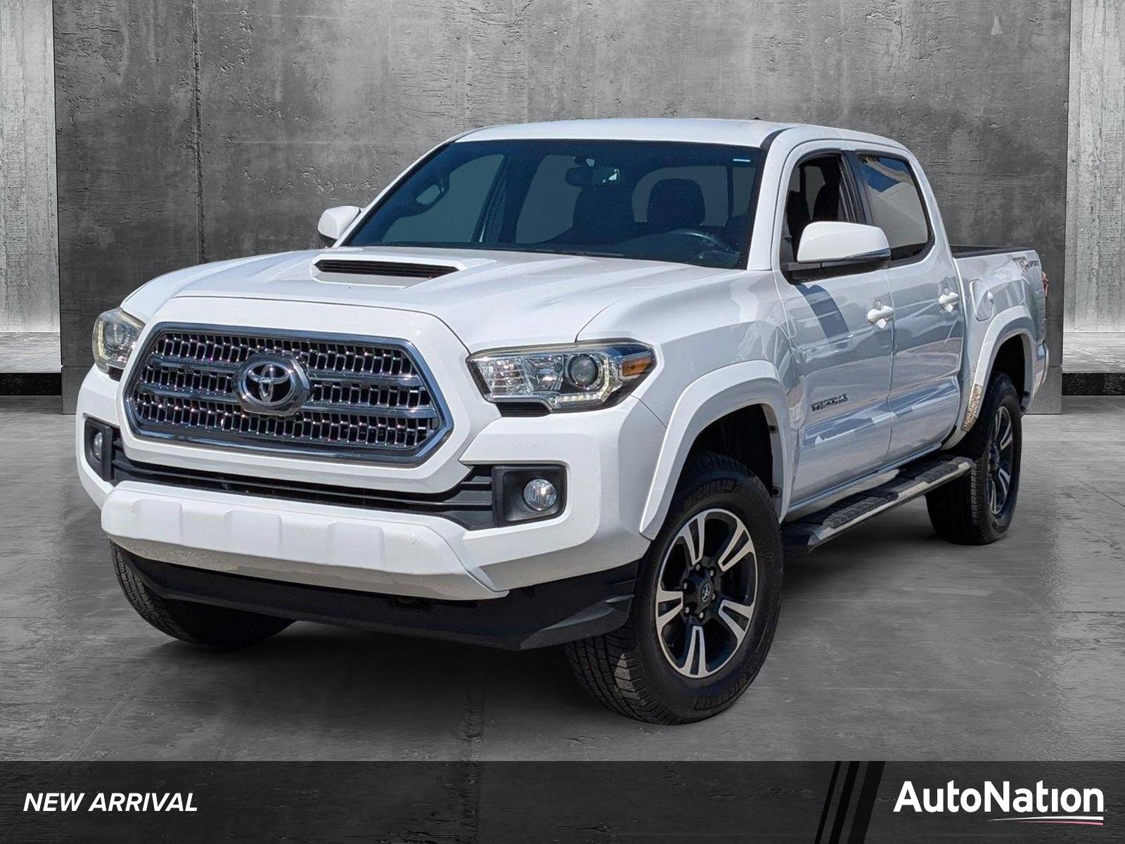 2016 Toyota Tacoma Vehicle Photo in Miami, FL 33015
