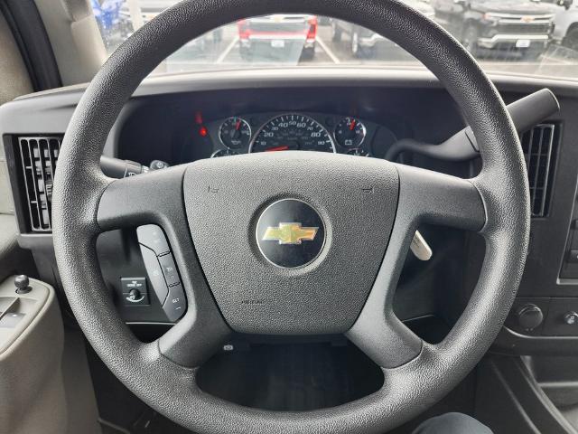 2023 Chevrolet Express Cargo 2500 Vehicle Photo in GREEN BAY, WI 54304-5303