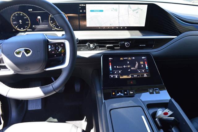 2025 INFINITI QX80 Vehicle Photo in Houston, TX 77090