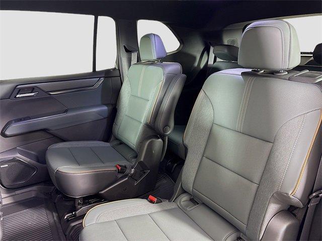 2025 GMC Acadia Vehicle Photo in PUYALLUP, WA 98371-4149