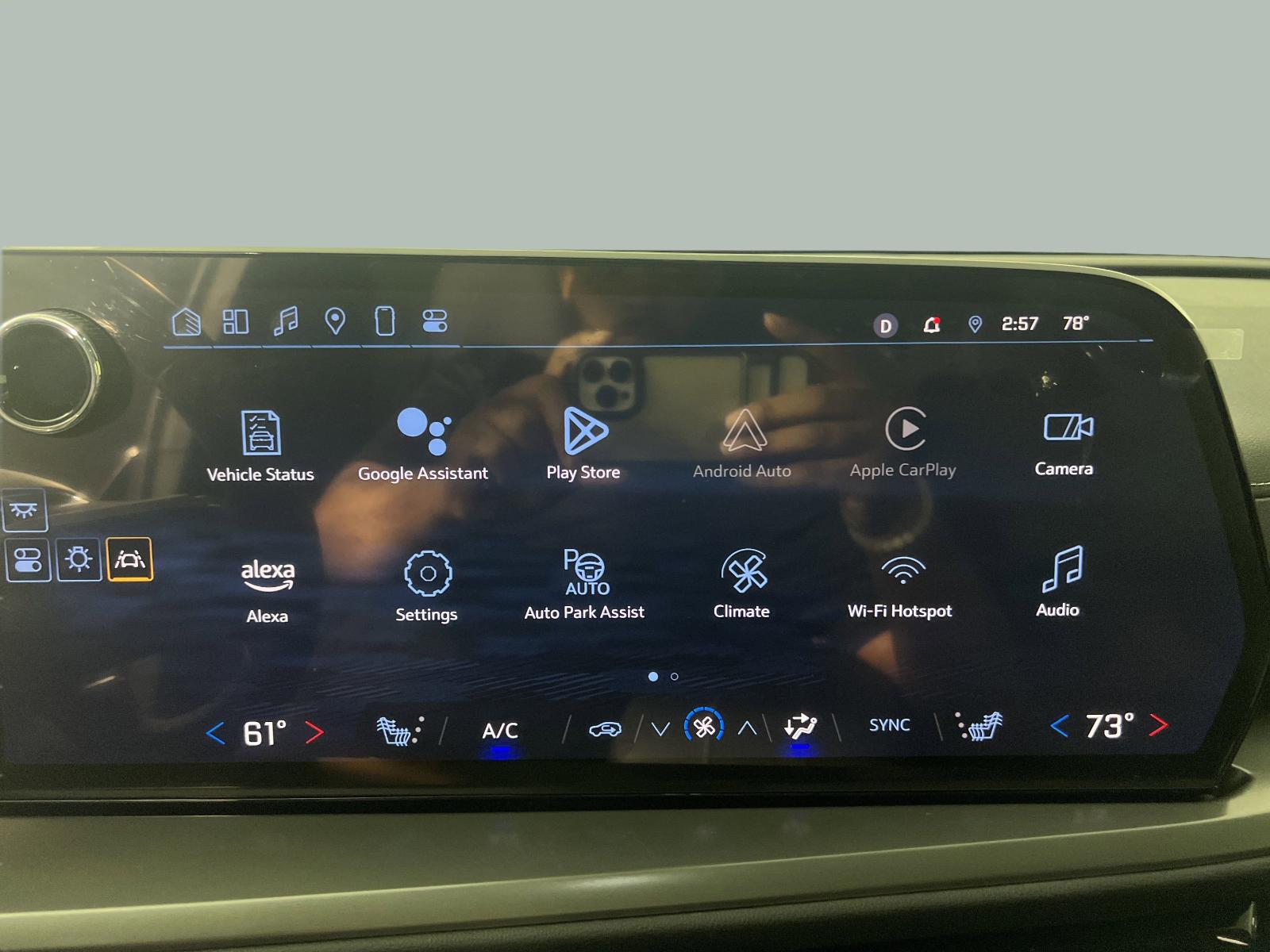 2024 Chevrolet Traverse Vehicle Photo in GEORGETOWN, TX 78626-7508