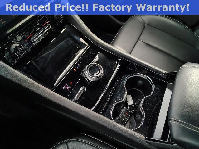 2023 Jeep Grand Cherokee L Vehicle Photo in GREEN BAY, WI 54304-5303