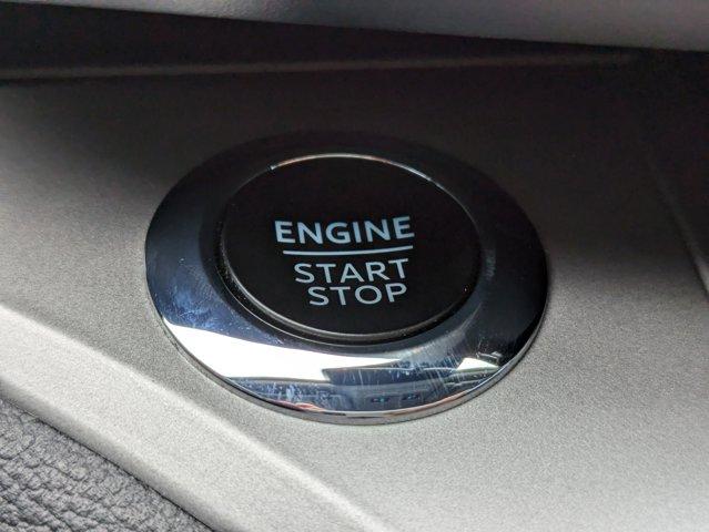2023 Ford Explorer Vehicle Photo in BRUNSWICK, GA 31525-1881