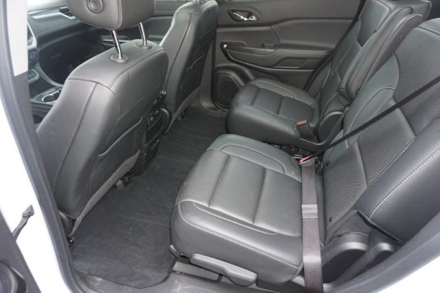 2022 GMC Acadia Vehicle Photo in FAIRMONT, WV 26554-2318