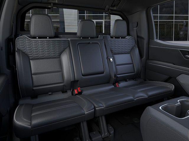 2025 GMC Sierra EV Vehicle Photo in WATERTOWN, CT 06795-3318