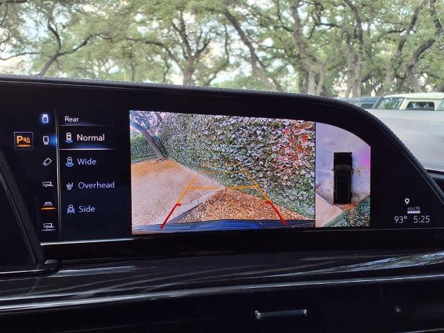 2024 Cadillac Escalade ESV Vehicle Photo in San Antonio, TX 78230-1001