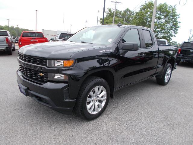 2021 Chevrolet Silverado 1500 Vehicle Photo in LOWELL, MA 01852-4336