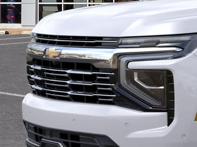 2025 Chevrolet Tahoe Vehicle Photo in MOON TOWNSHIP, PA 15108-2571