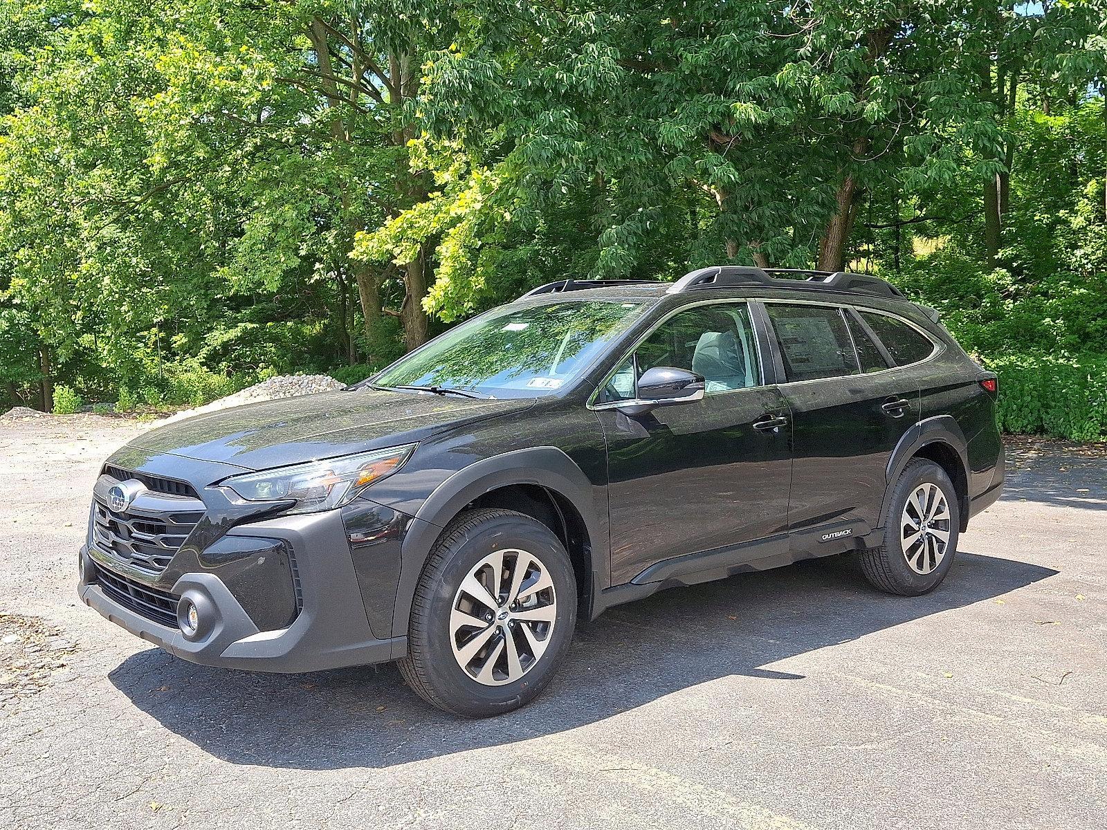 2025 Subaru Outback Vehicle Photo in Harrisburg, PA 17111