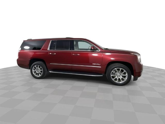 2017 GMC Yukon XL Vehicle Photo in GILBERT, AZ 85297-0402