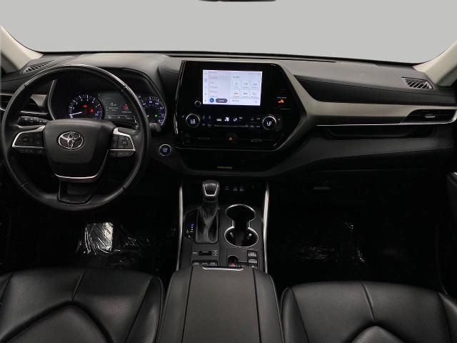 2023 Toyota Highlander Vehicle Photo in Appleton, WI 54913