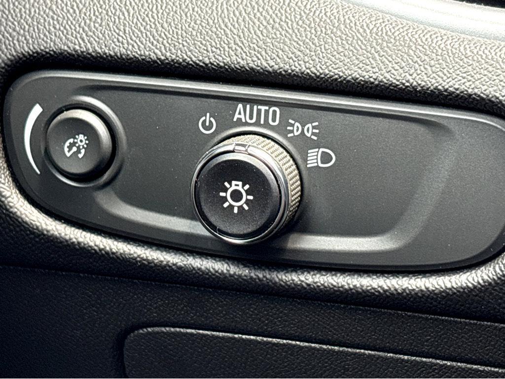 2024 Chevrolet Malibu Vehicle Photo in SAVANNAH, GA 31406-4513