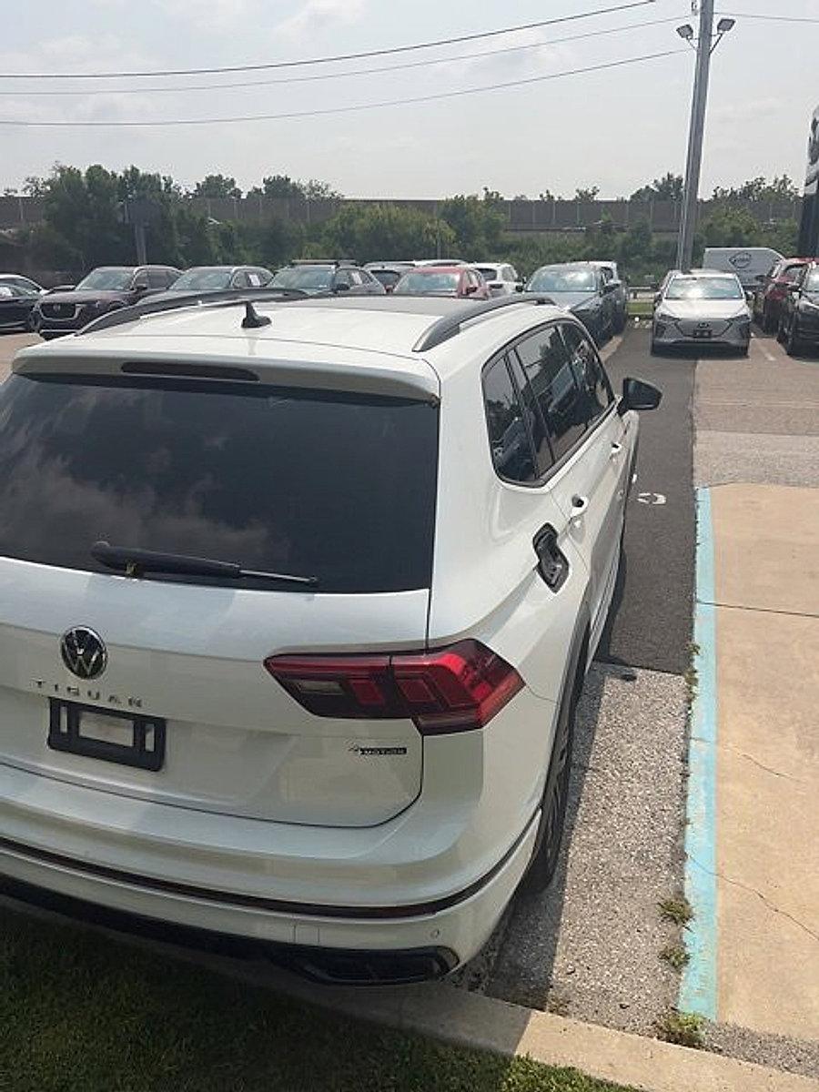 2022 Volkswagen Tiguan Vehicle Photo in Trevose, PA 19053