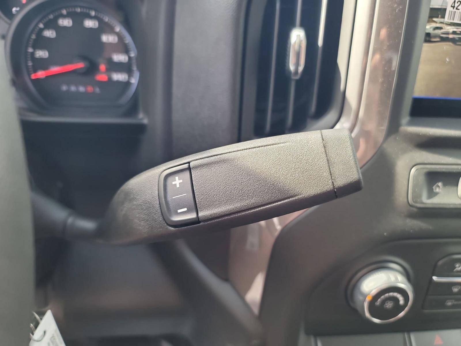 2023 Chevrolet Silverado 3500 HD CC Vehicle Photo in LA MESA, CA 91942-8211