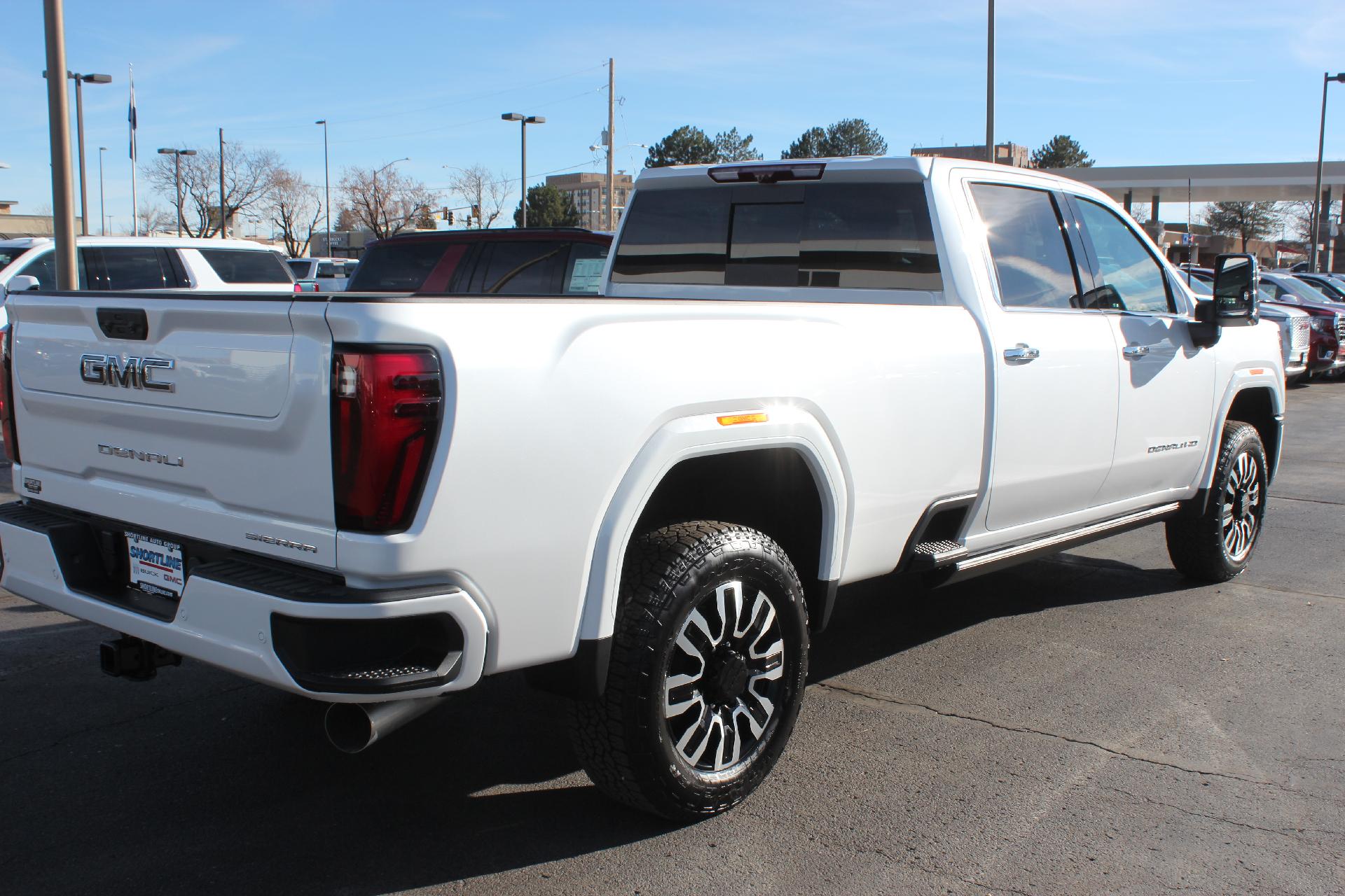 2025 GMC Sierra 3500 HD Vehicle Photo in AURORA, CO 80012-4011