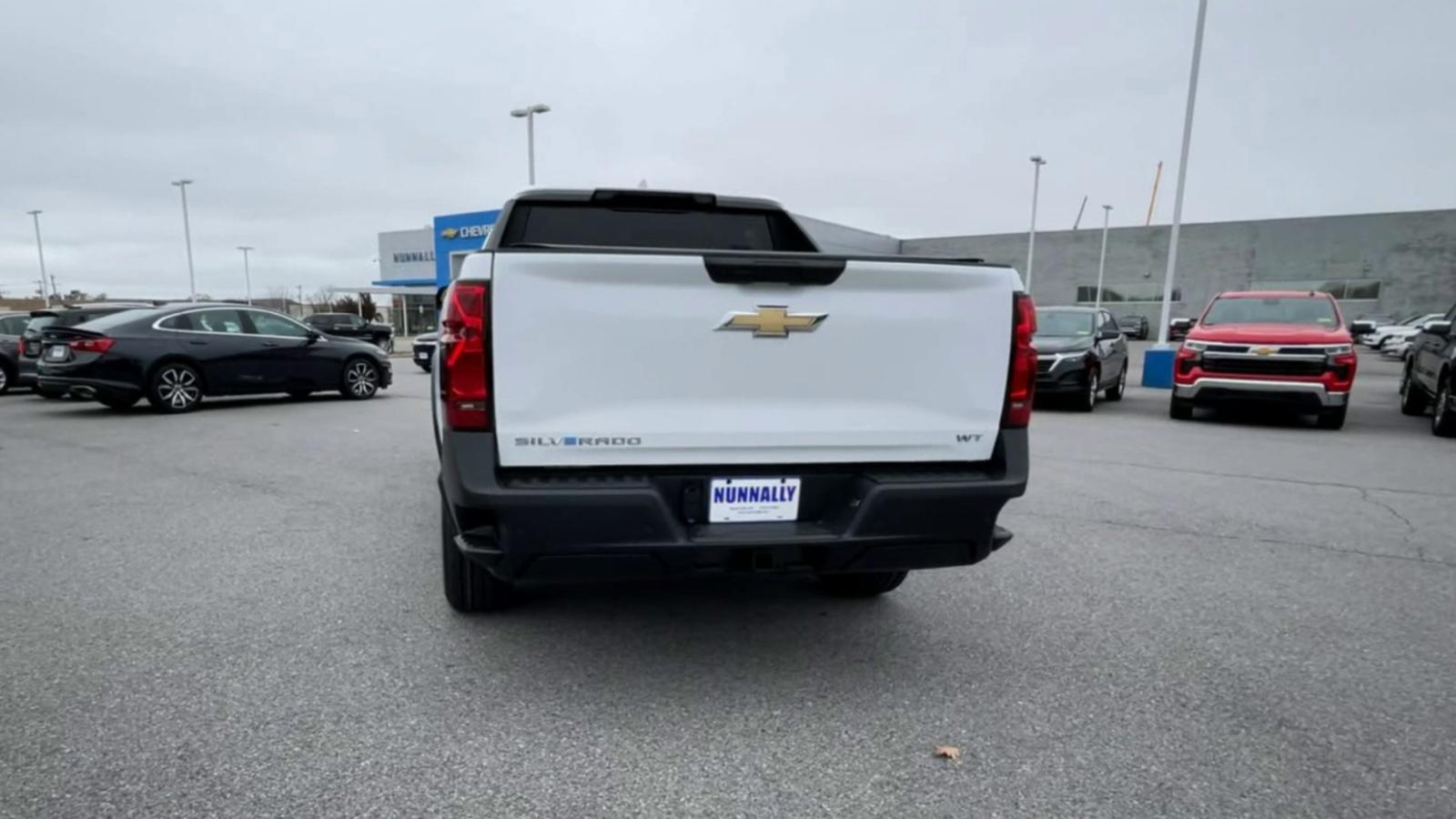 2024 Chevrolet Silverado EV Vehicle Photo in BENTONVILLE, AR 72712-4322