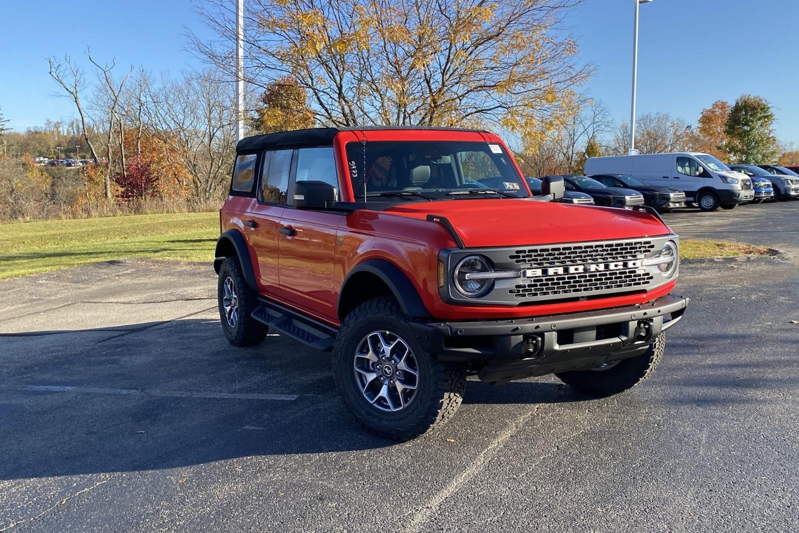 2024 Ford Bronco Vehicle Photo in Belle Vernon, PA 15012