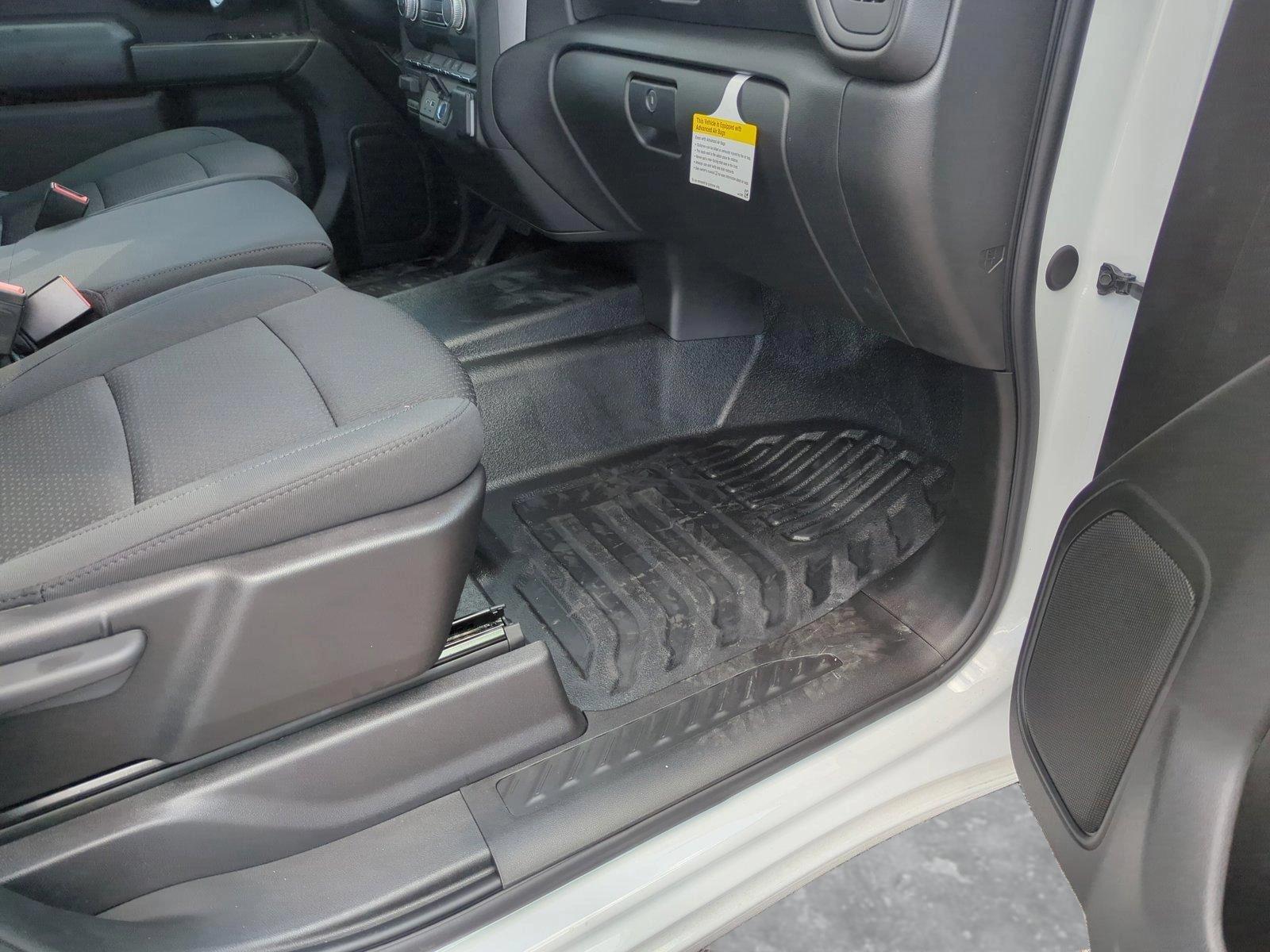 2024 GMC Sierra 2500 HD Vehicle Photo in MEMPHIS, TN 38115-1503