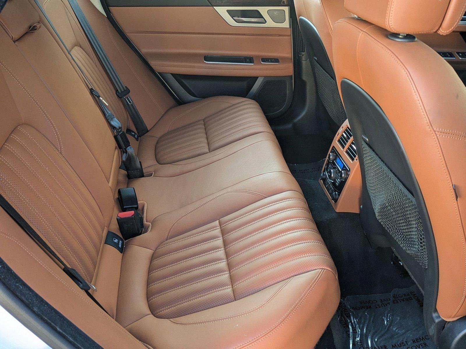 2018 Jaguar XF Vehicle Photo in Bethesda, MD 20852