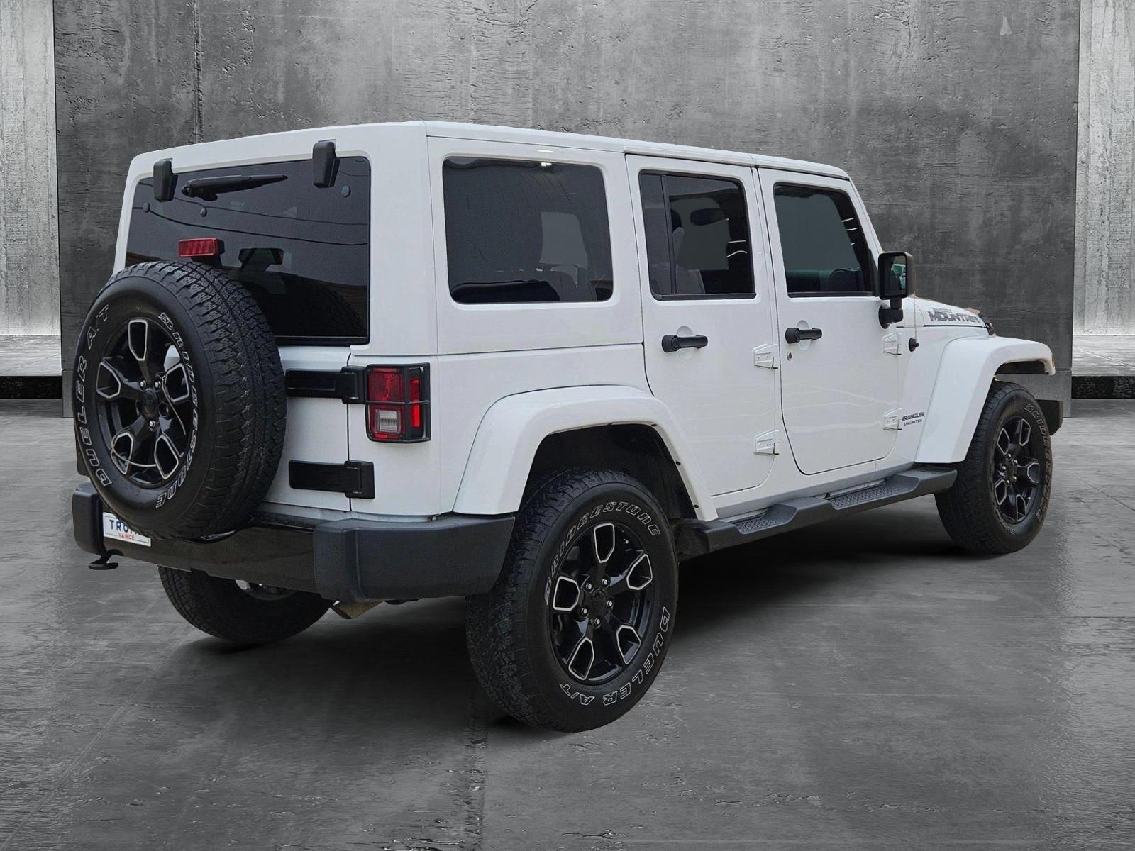 2017 Jeep Wrangler Unlimited Vehicle Photo in NORTH RICHLAND HILLS, TX 76180-7199