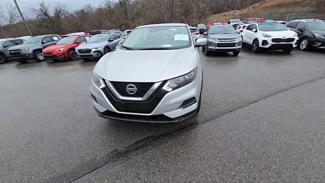 2021 Nissan Rogue Sport Vehicle Photo in Pleasant Hills, PA 15236