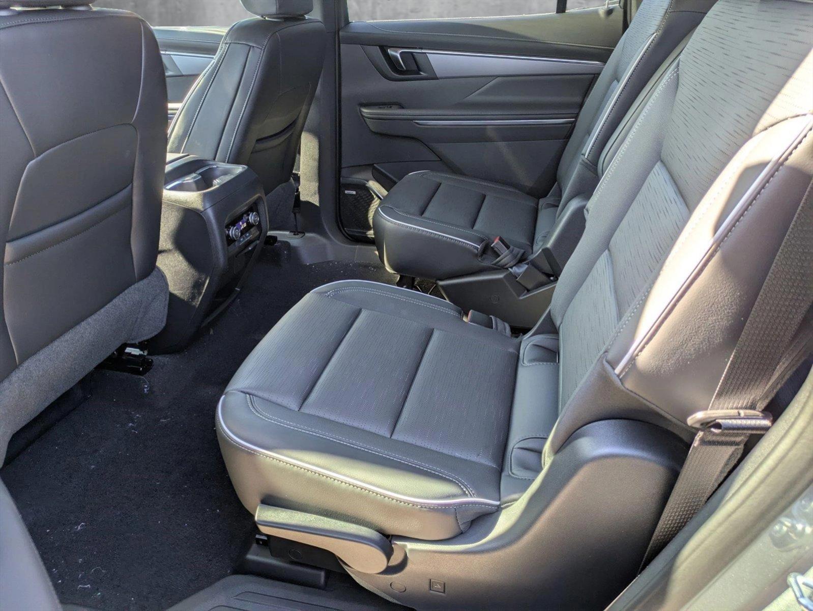 2025 Buick Enclave Vehicle Photo in LAUREL, MD 20707-4622
