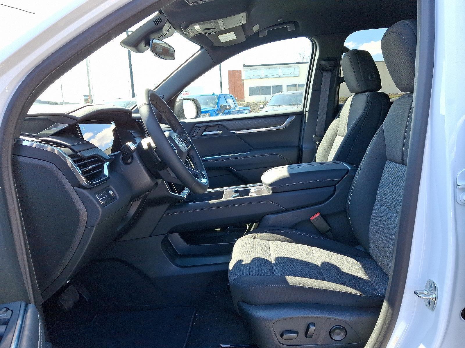 2025 GMC Acadia Vehicle Photo in HARRISBURG, PA 17111-1033