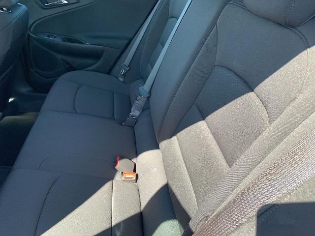 2022 Chevrolet Malibu Vehicle Photo in MOON TOWNSHIP, PA 15108-2571