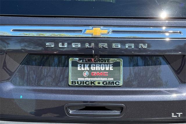 2023 Chevrolet Suburban Vehicle Photo in ELK GROVE, CA 95757-8703