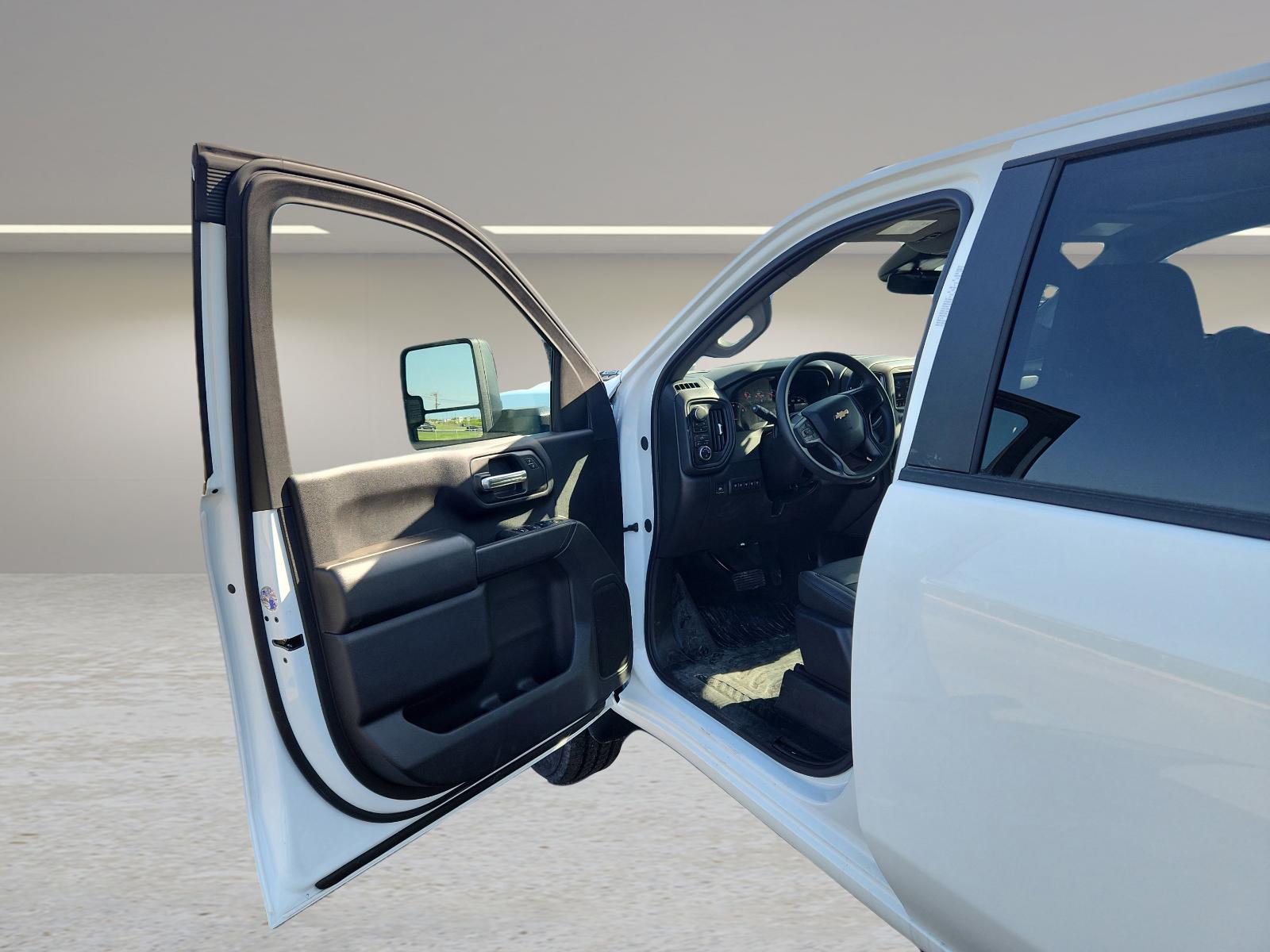 2024 Chevrolet Silverado 2500 HD Vehicle Photo in GEORGETOWN, TX 78626-7508