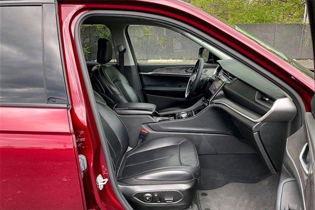 2023 Jeep Grand Cherokee Vehicle Photo in INDEPENDENCE, MO 64055-1314