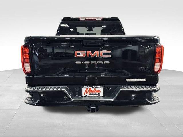 2024 GMC Sierra 1500 Vehicle Photo in MEDINA, OH 44256-9631