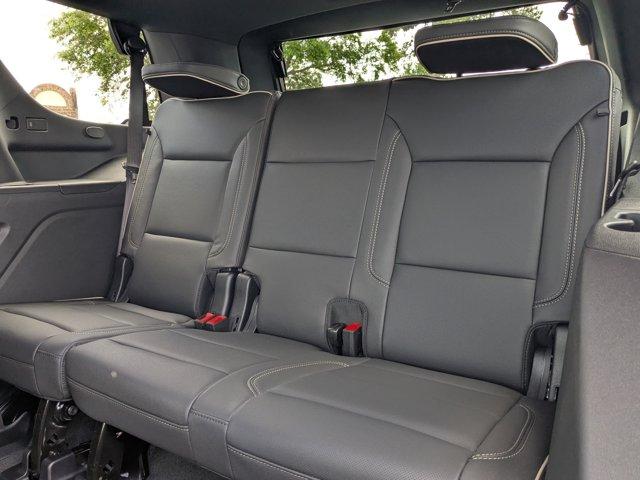 2025 Chevrolet Tahoe Vehicle Photo in BRUNSWICK, GA 31525-1881