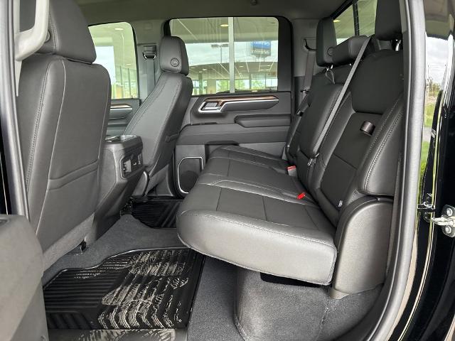 2025 Chevrolet Silverado 2500 HD Vehicle Photo in MANHATTAN, KS 66502-5036