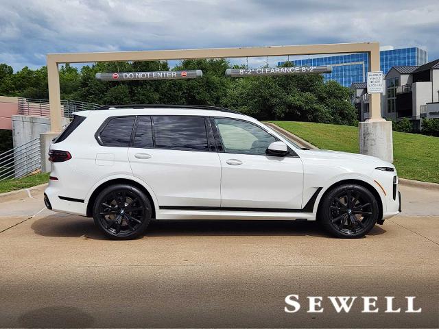 2025 BMW X7 xDrive40i Vehicle Photo in PLANO, TX 75024