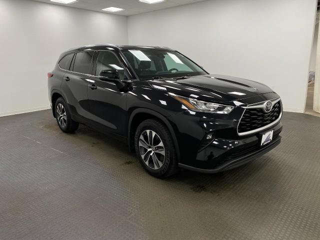 2020 Toyota Highlander Vehicle Photo in Appleton, WI 54913
