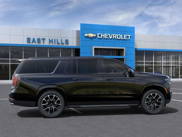 2025 Chevrolet Suburban Vehicle Photo in Roslyn, NY 11576