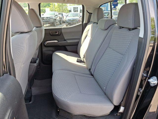 2021 Toyota Tacoma Vehicle Photo in DANBURY, CT 06810-5034