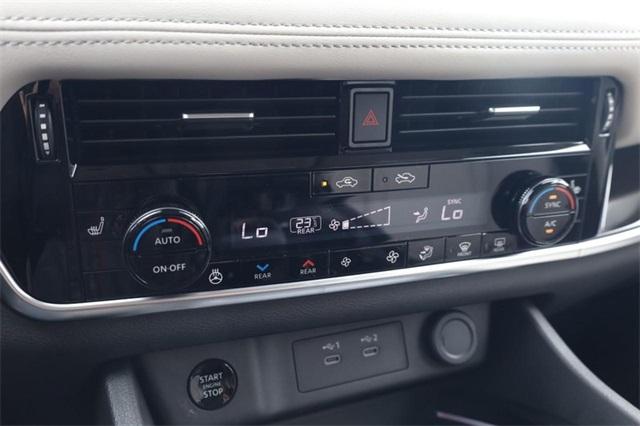 2025 Nissan Rogue Vehicle Photo in Hazelwood, MO 63042
