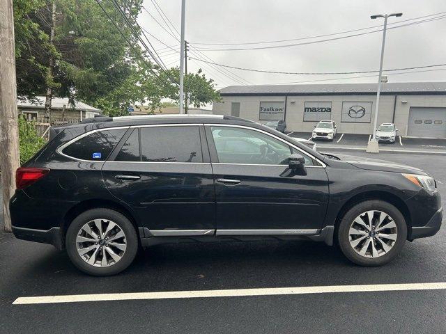 2017 Subaru Outback Vehicle Photo in Harrisburg, PA 17111