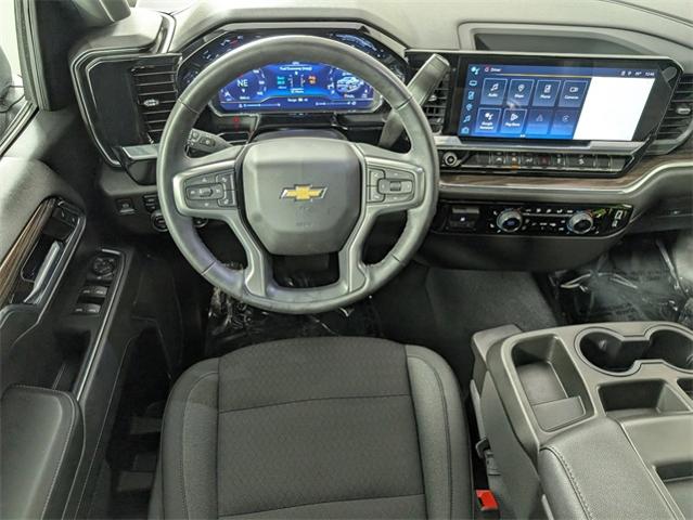 2023 Chevrolet Silverado 1500 Vehicle Photo in ENGLEWOOD, CO 80113-6708