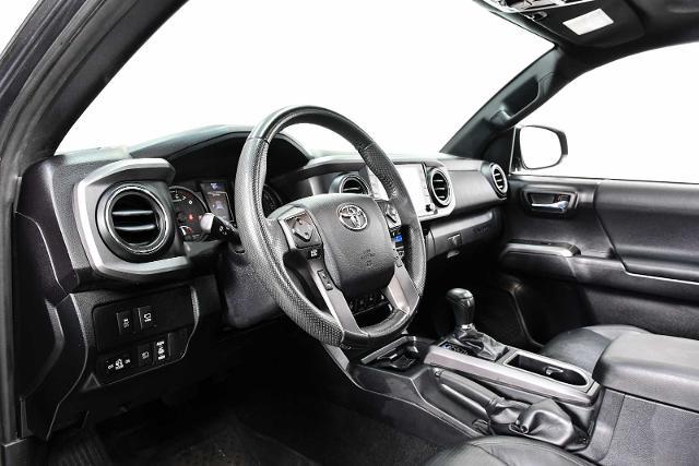 2020 Toyota Tacoma 4WD Vehicle Photo in DALLAS, TX 75235