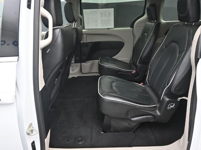 2023 Chrysler Pacifica Vehicle Photo in Cedar Rapids, IA 52402