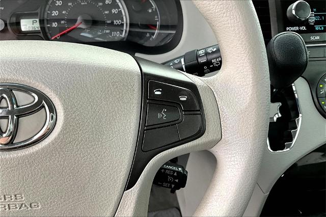 2011 Toyota Sienna Vehicle Photo in Grapevine, TX 76051