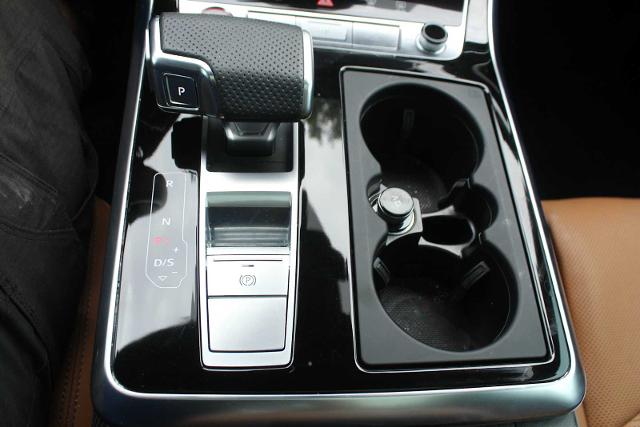 2023 Audi RS Q8 Vehicle Photo in HOUSTON, TX 77090