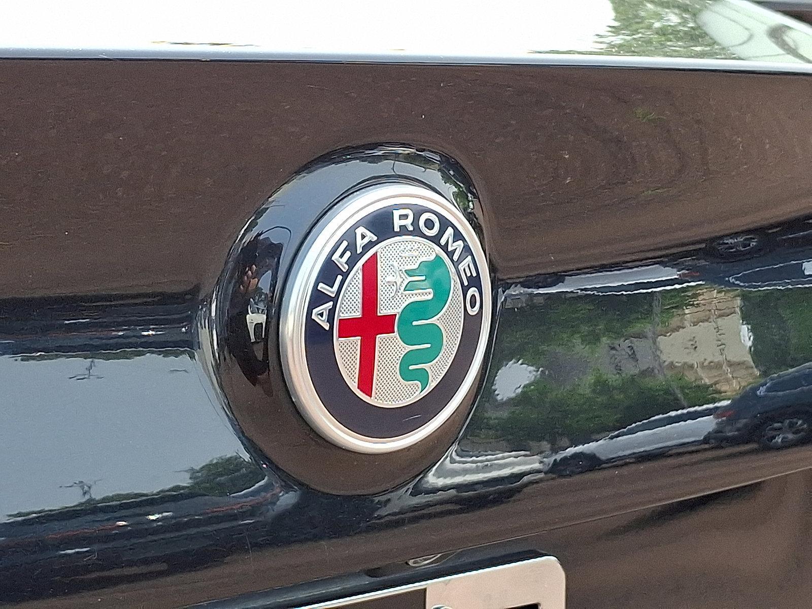 2018 Alfa Romeo Giulia Vehicle Photo in Willow Grove, PA 19090
